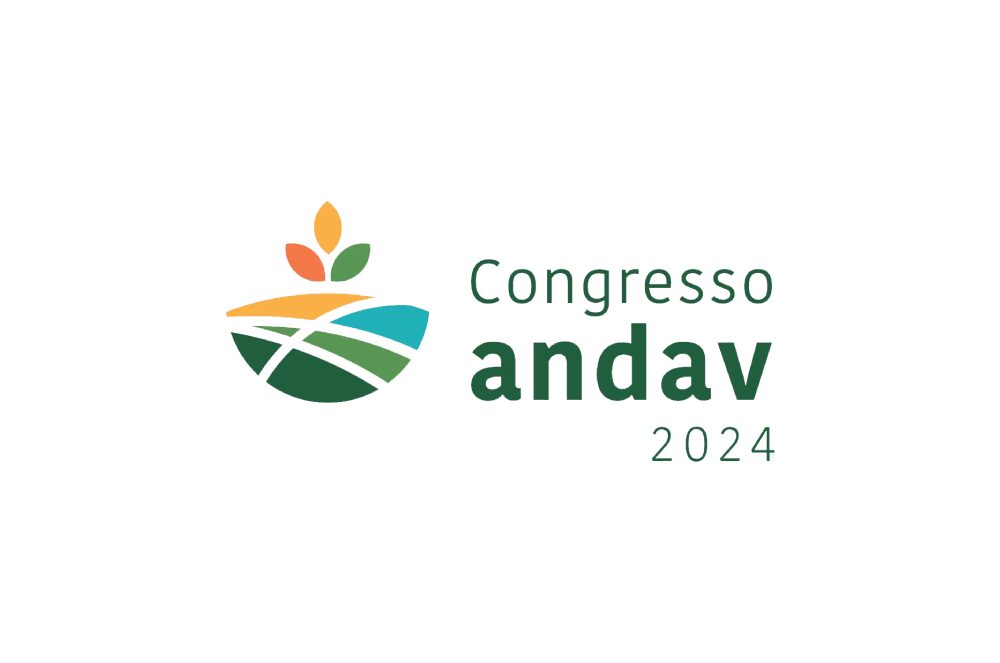 Presença marcante de Camila Cenci no Congresso Andav 2024: Insights e conexões no setor de insumos agropecuários