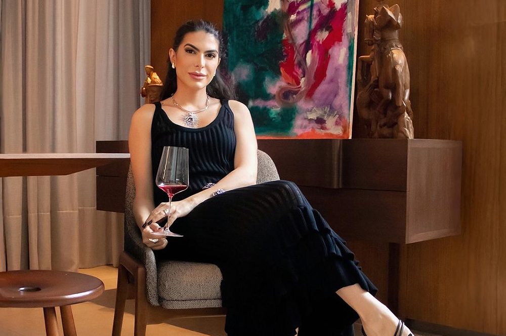 Camila Cenci explica por que provar vinhos diferentes é essencial para evoluir no paladar